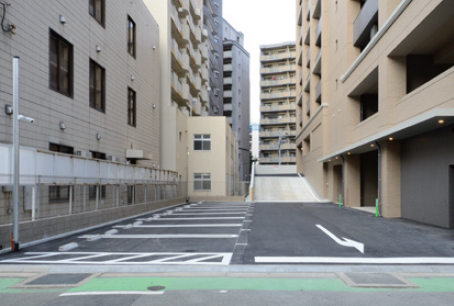 屋外平置駐車場（1階）